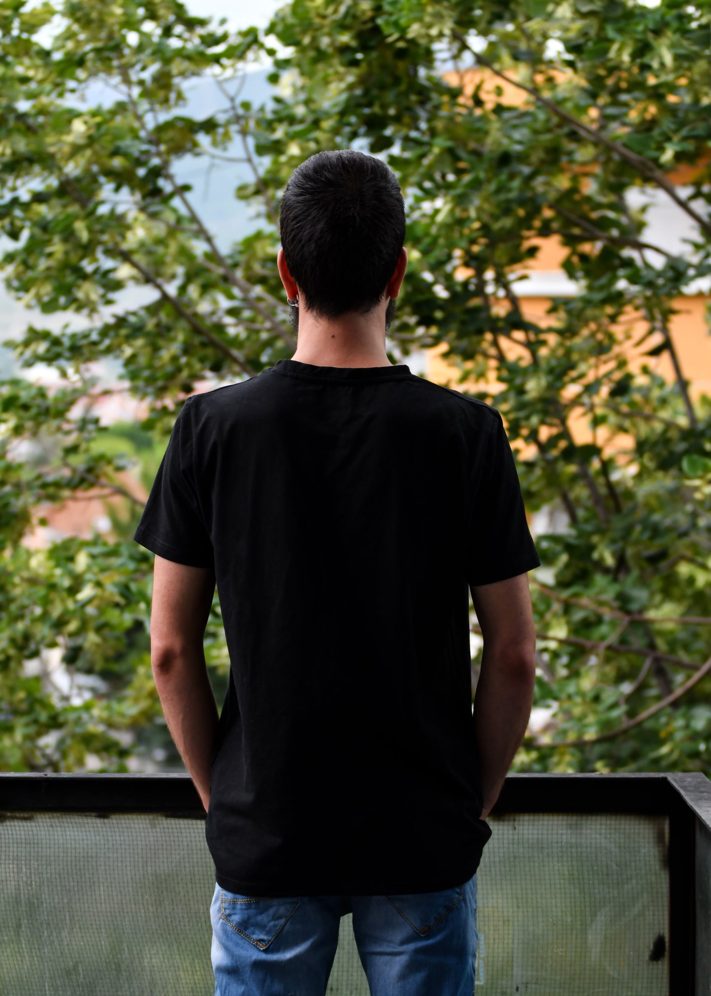 Cosmic, T-Shirt: Round Neck, Regular Fit - Cosmic Hippos