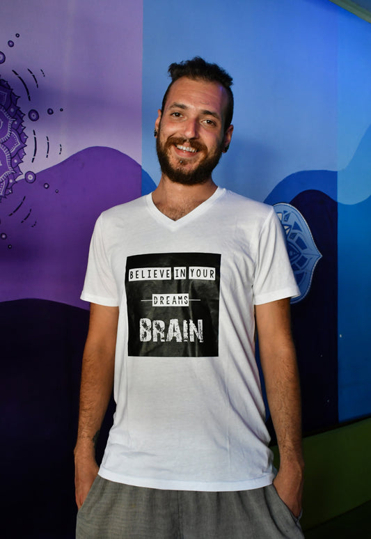 Believe in your Brain, T-Shirt: V-Neck, Regular Fit - Cosmic Hippos