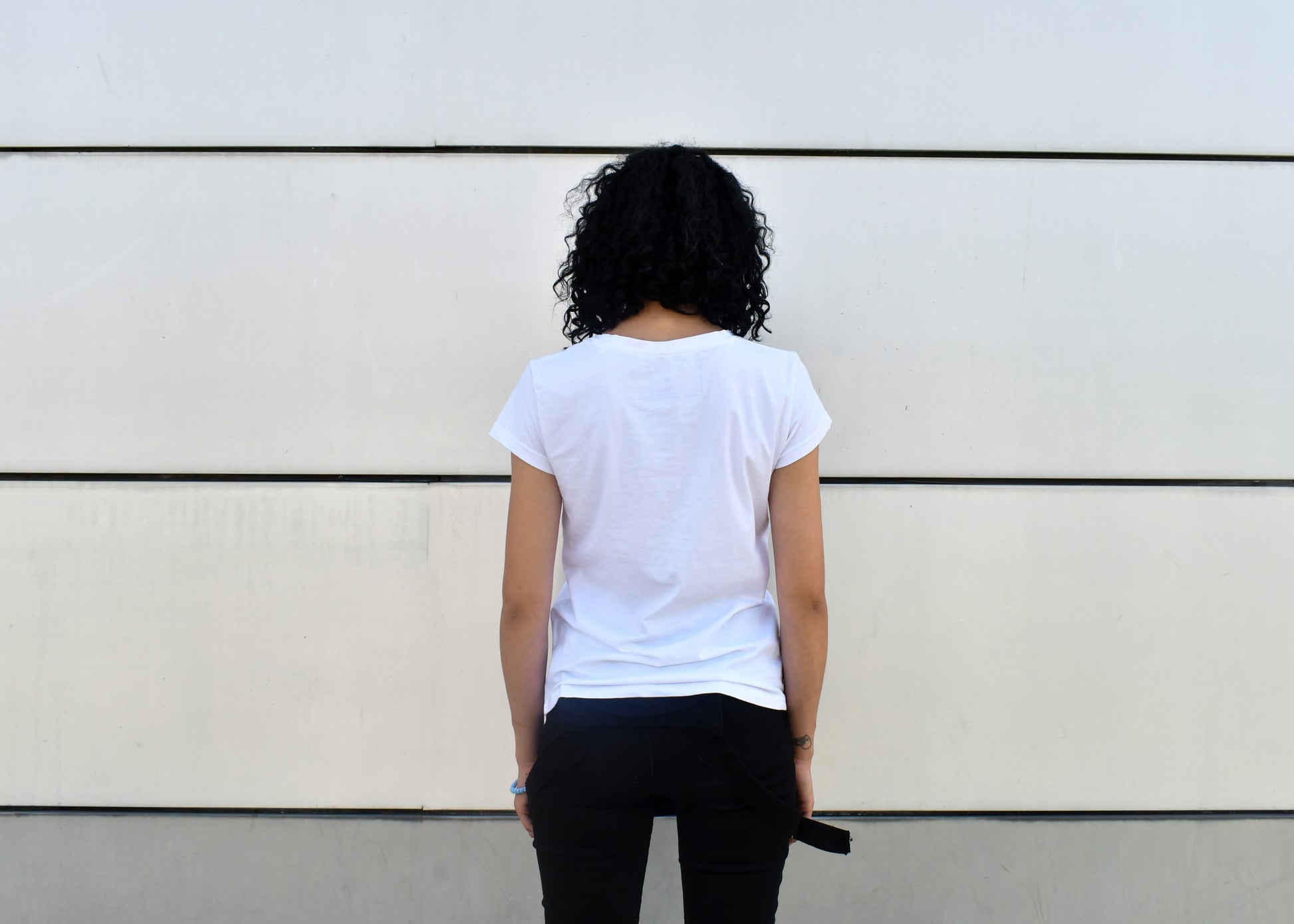 Cosmic, T-Shirt: Round Neck, Skinny Fit - Cosmic Hippos