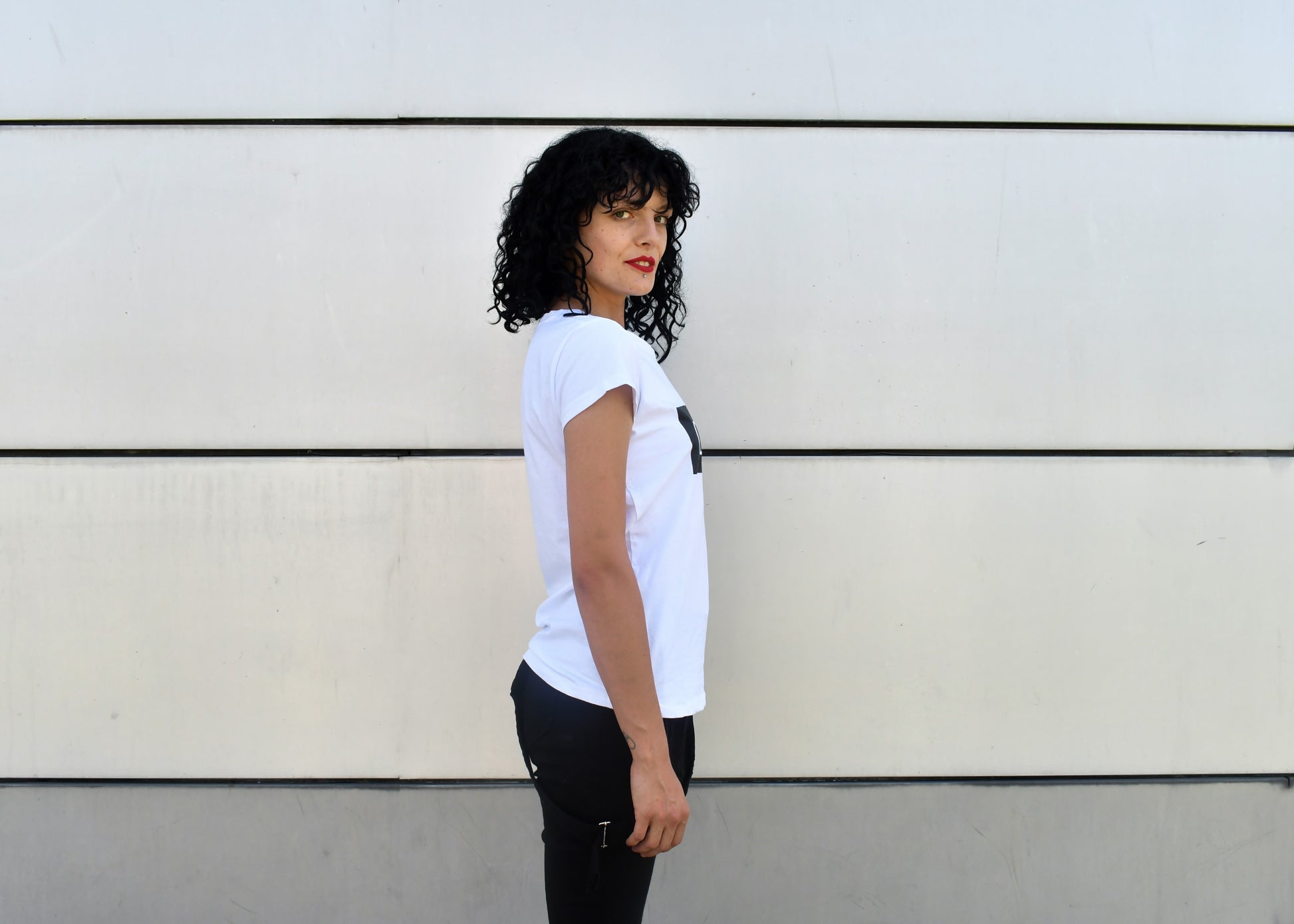 Cosmic, T-Shirt: Round Neck, Skinny Fit - Cosmic Hippos