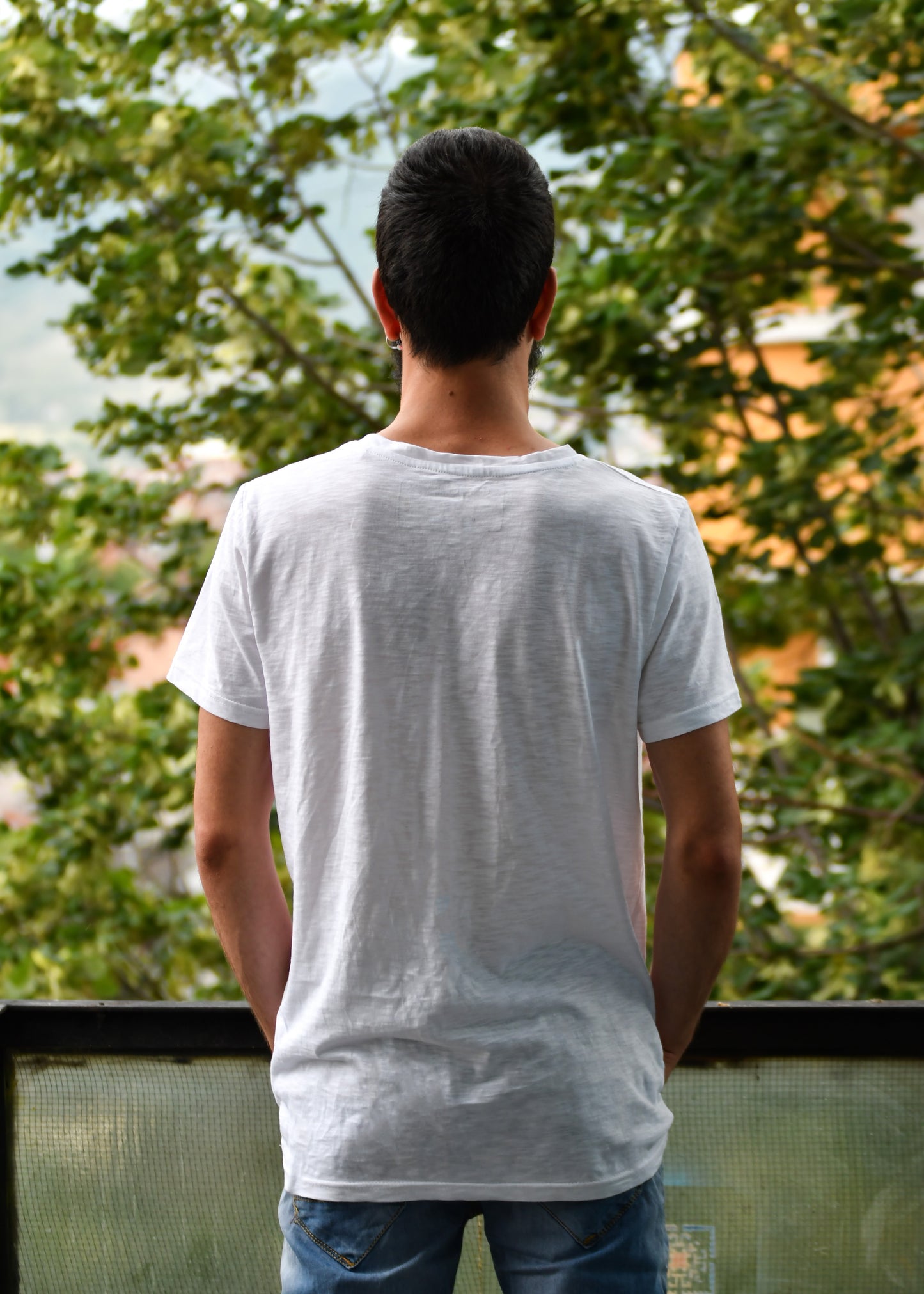 Basic White (Slub), T-Shirt: Round Neck, Regular Fit - Cosmic Hippos