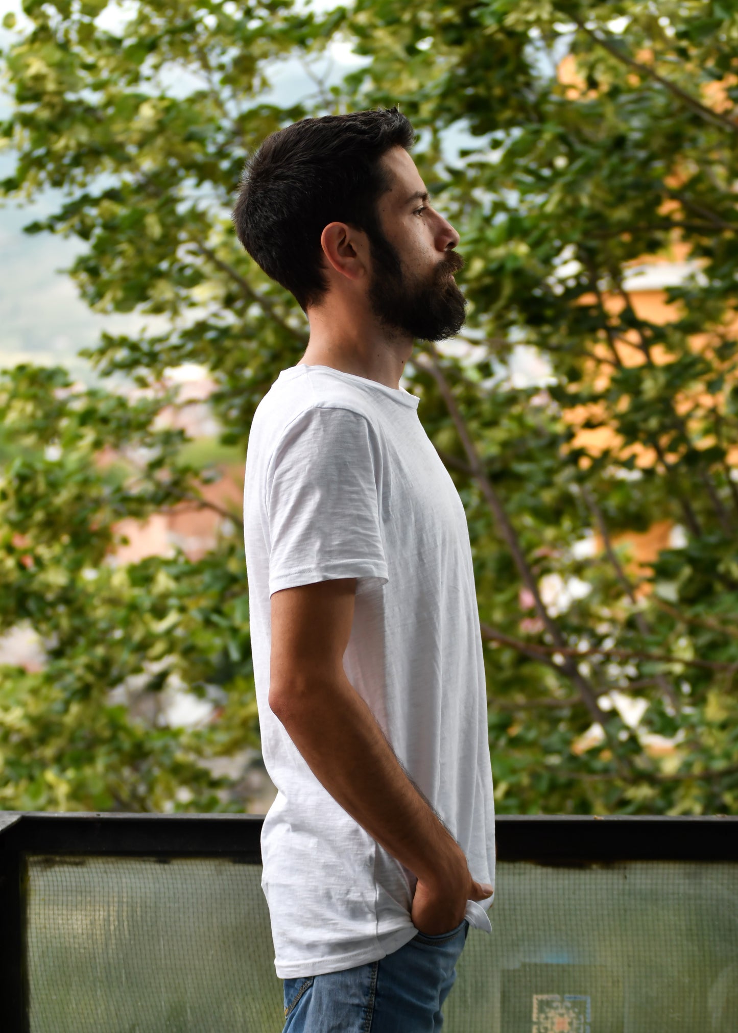 Basic White (Slub), T-Shirt: Round Neck, Regular Fit - Cosmic Hippos